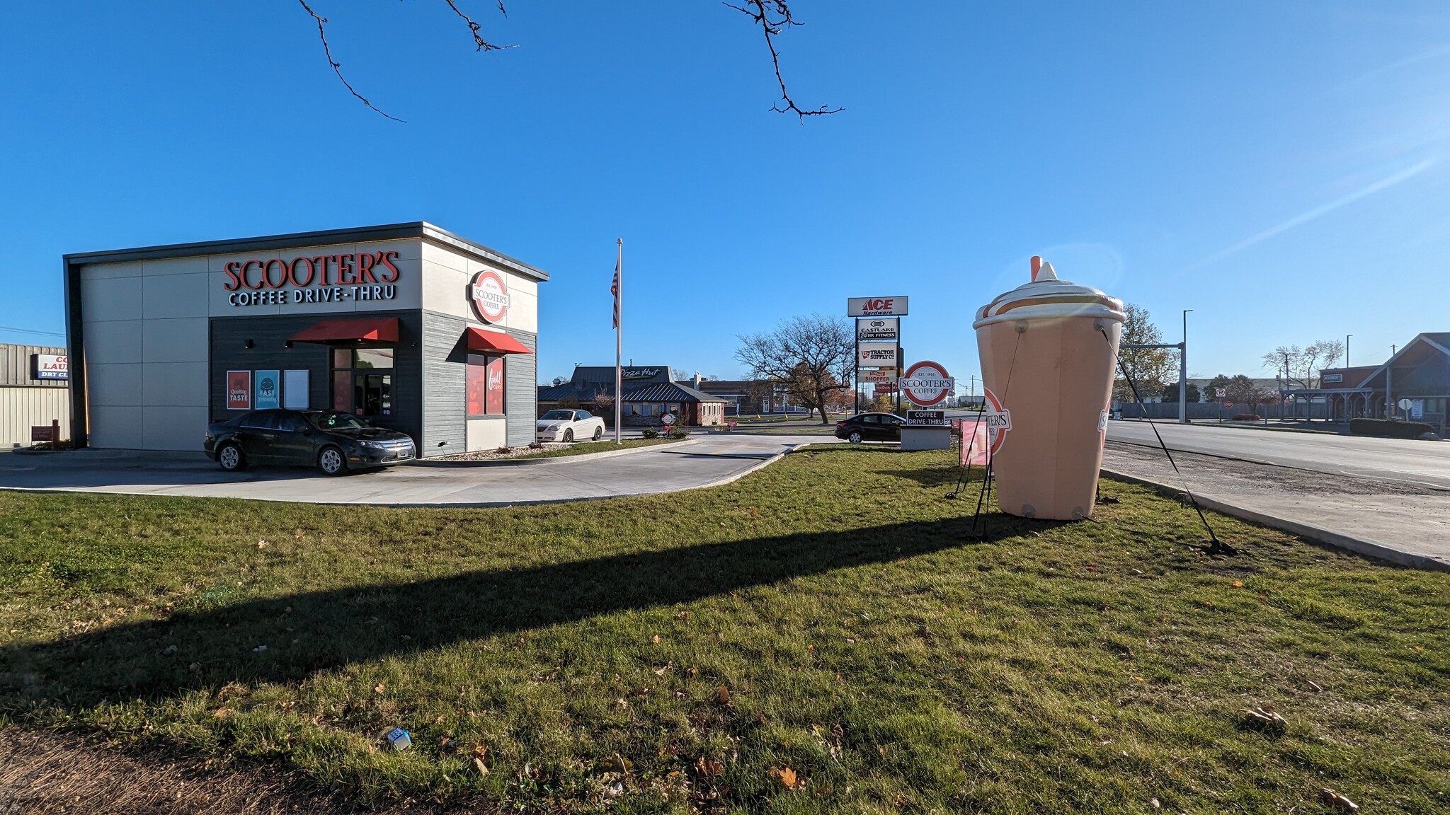 100 Family Fare, Nappanee, IN for Sale