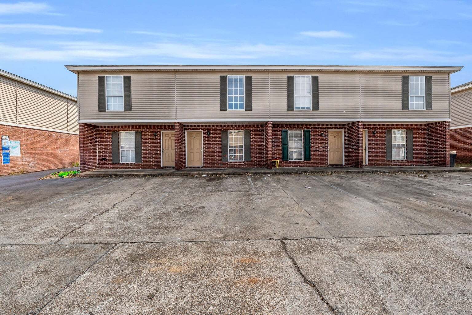 1301 Louisville St. Apt. 35-38, Starkville, MS for Sale