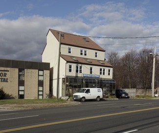Norwalk, CT Storefront Retail/Residential - 558 Connecticut Ave