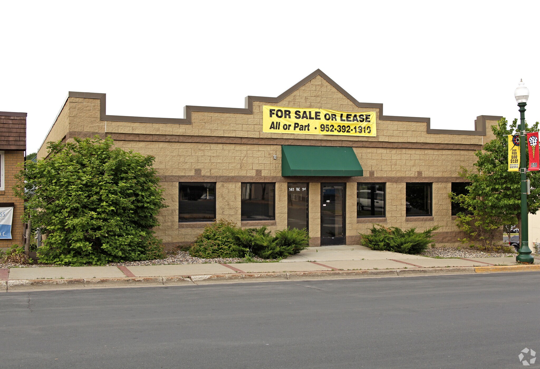 141 1st St W, Waconia, MN for Rent