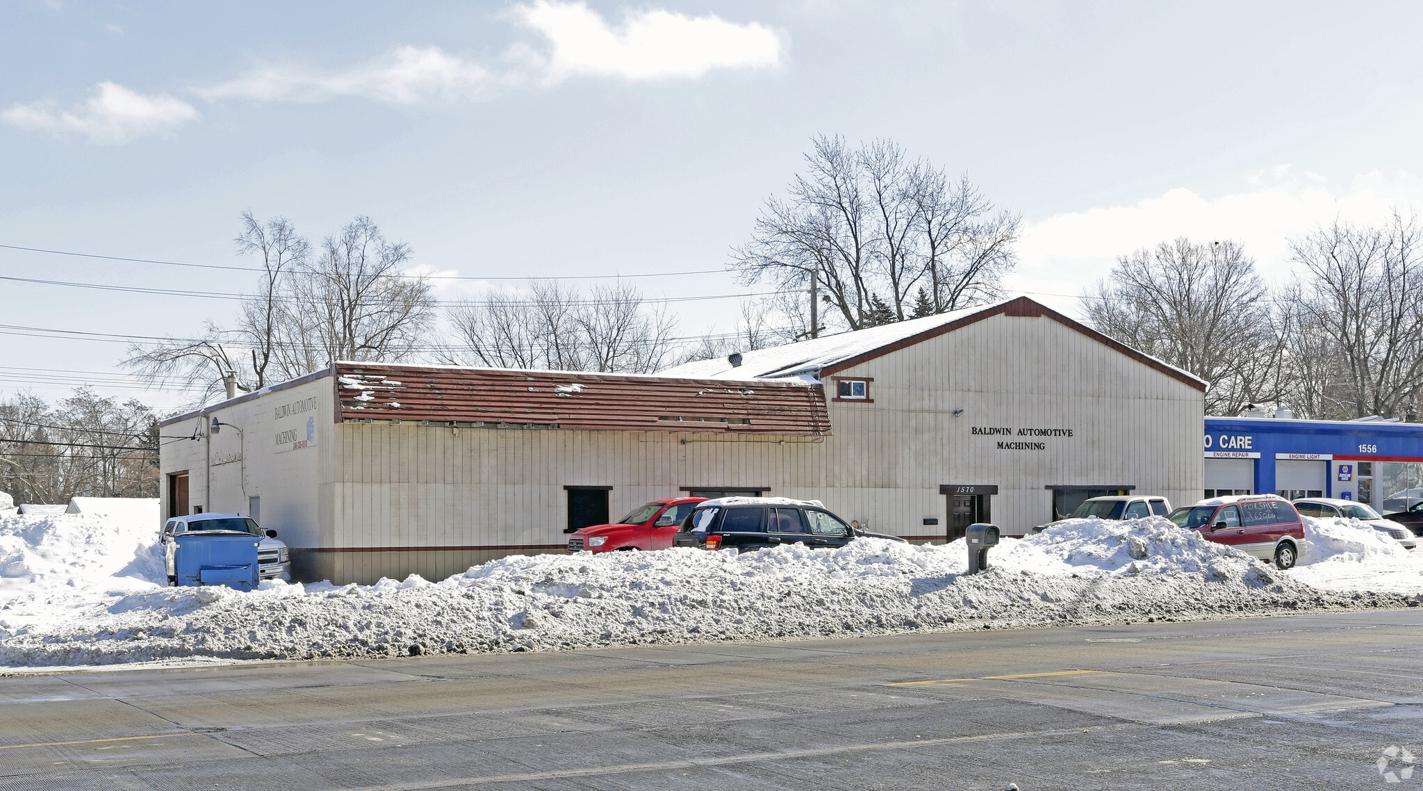 1570 Baldwin Ave, Pontiac, MI for Sale