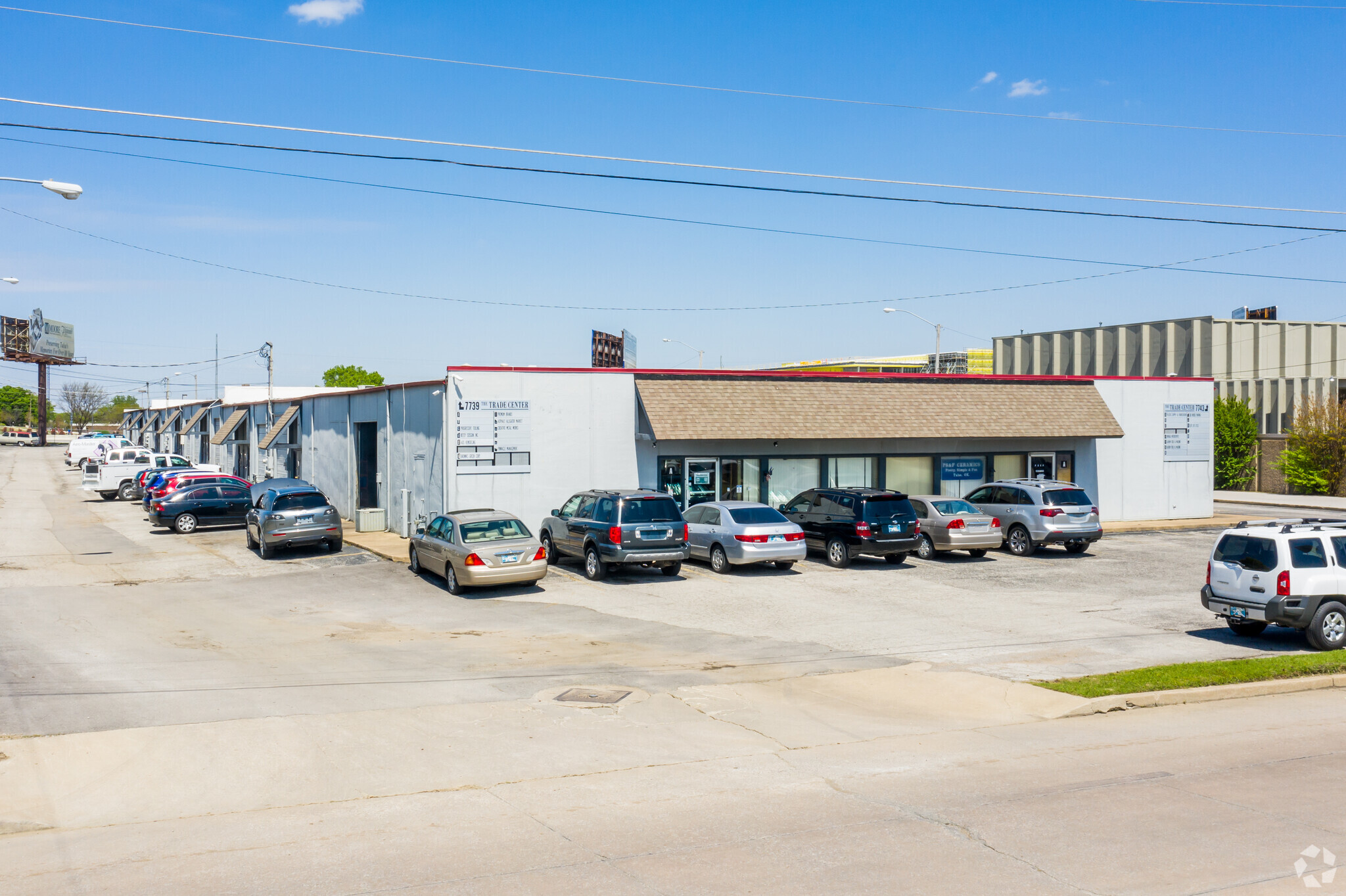 7739-7743 E 38th St, Tulsa, OK for Rent