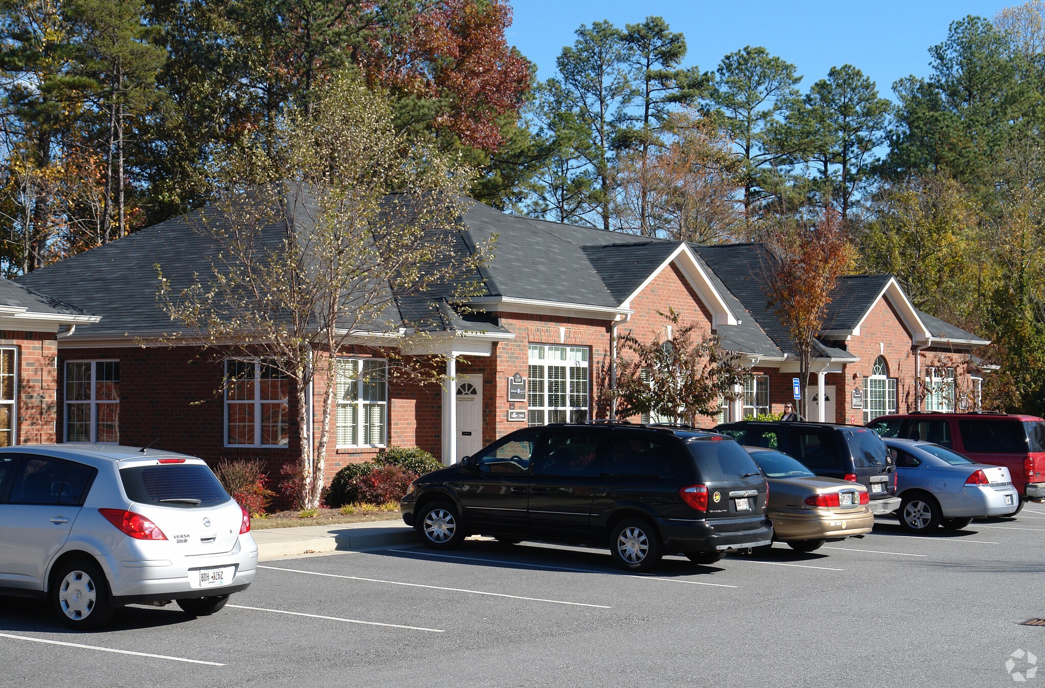 11539 Park Woods Cir, Alpharetta, GA for Rent