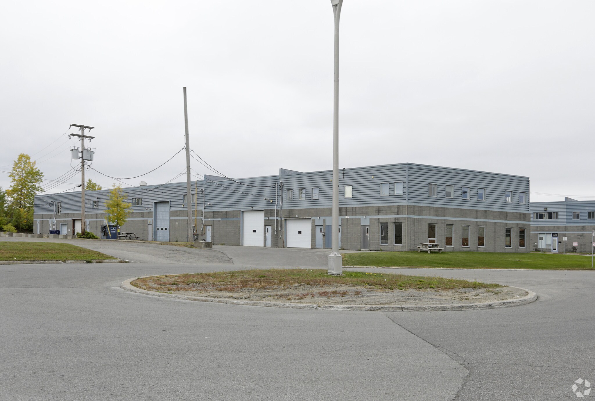 1652-1662 Pl de Lierre, Laval, QC for Sale