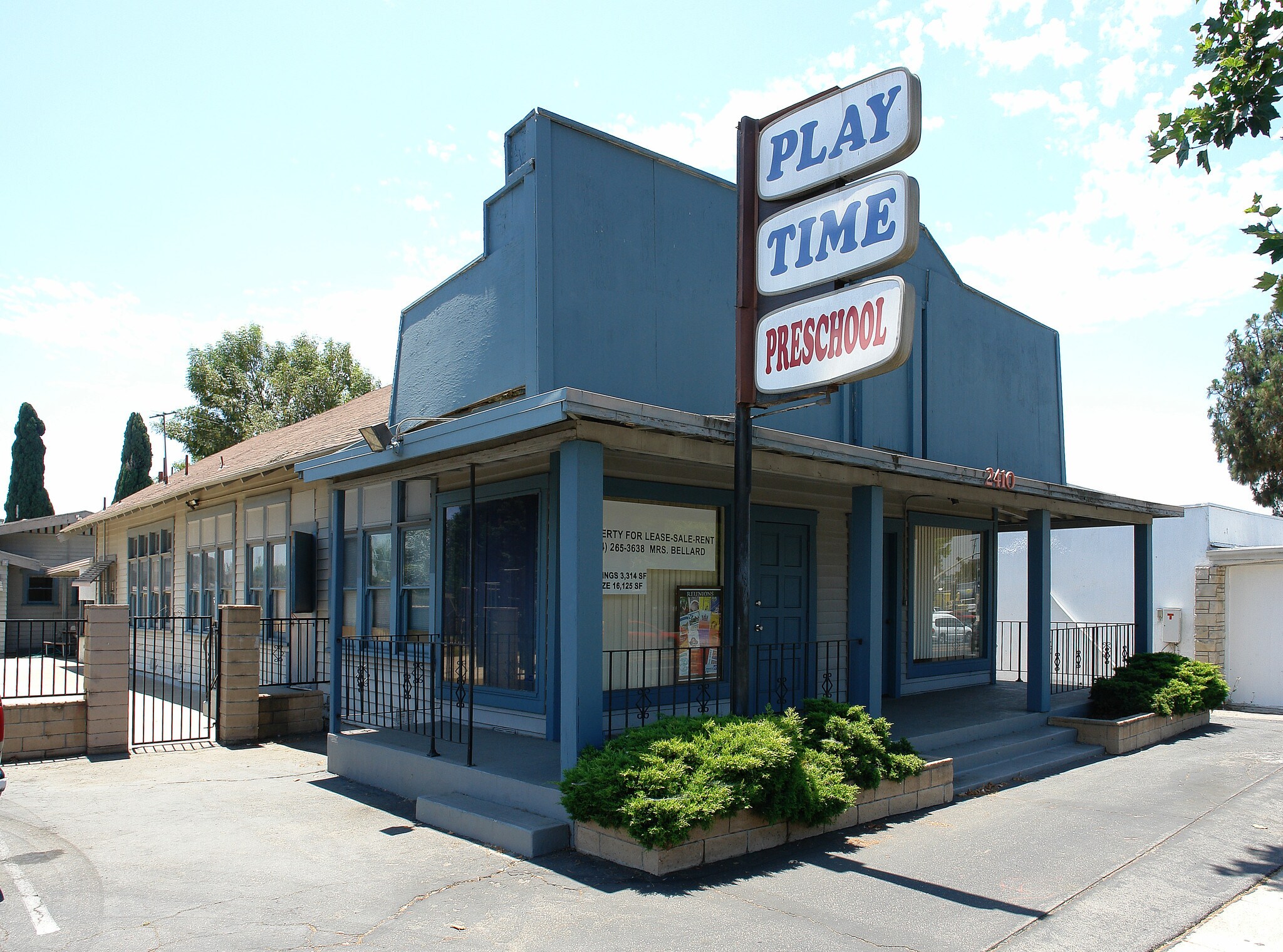 2410 W 17th St, Santa Ana, CA for Sale