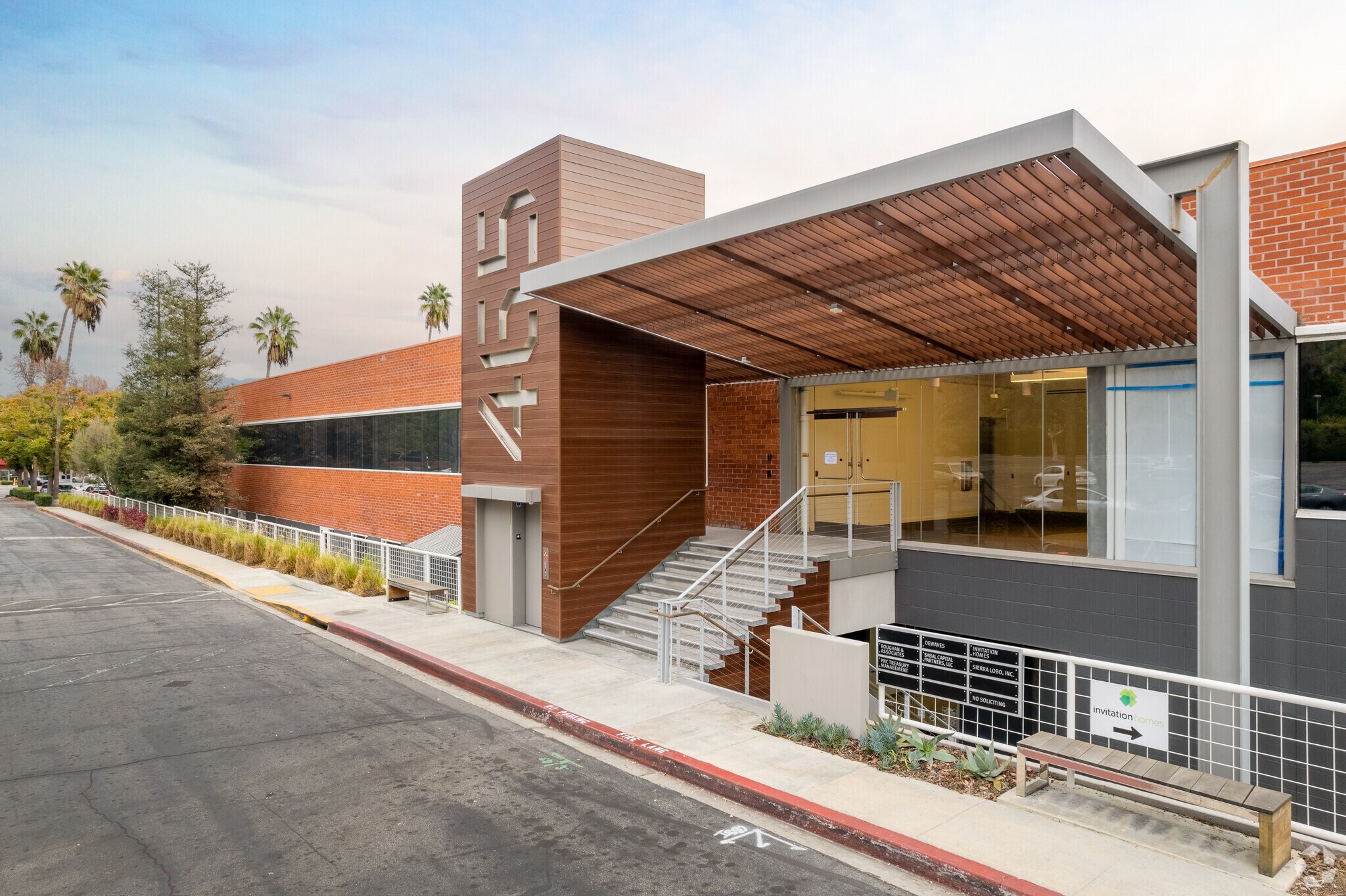 465 N Halstead St, Pasadena, CA for Rent