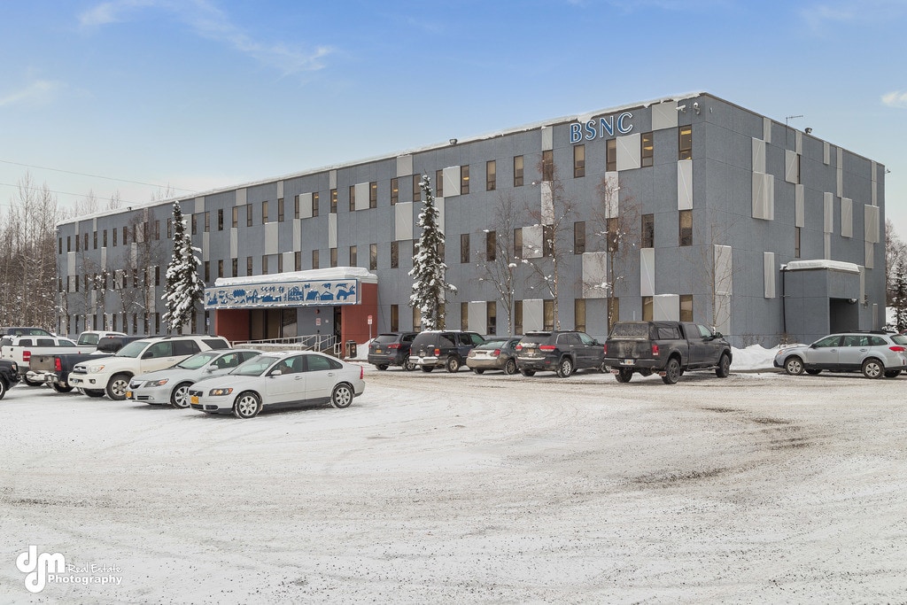 4600 Debarr Rd, Anchorage, AK for Rent