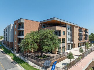 Austin, TX Retail - 13701 Lyndhurst St