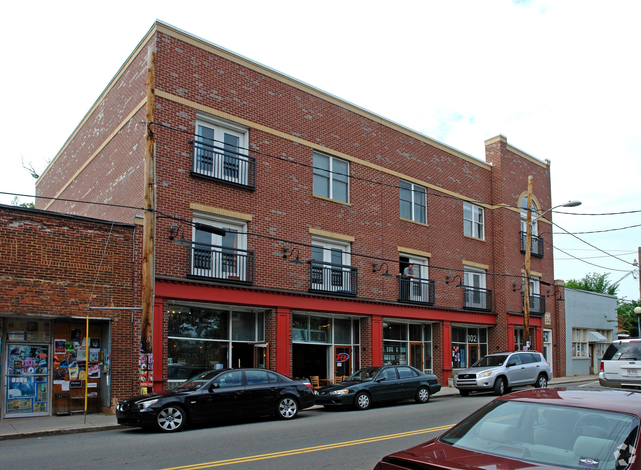 3205 N Davidson St, Charlotte, NC for Rent