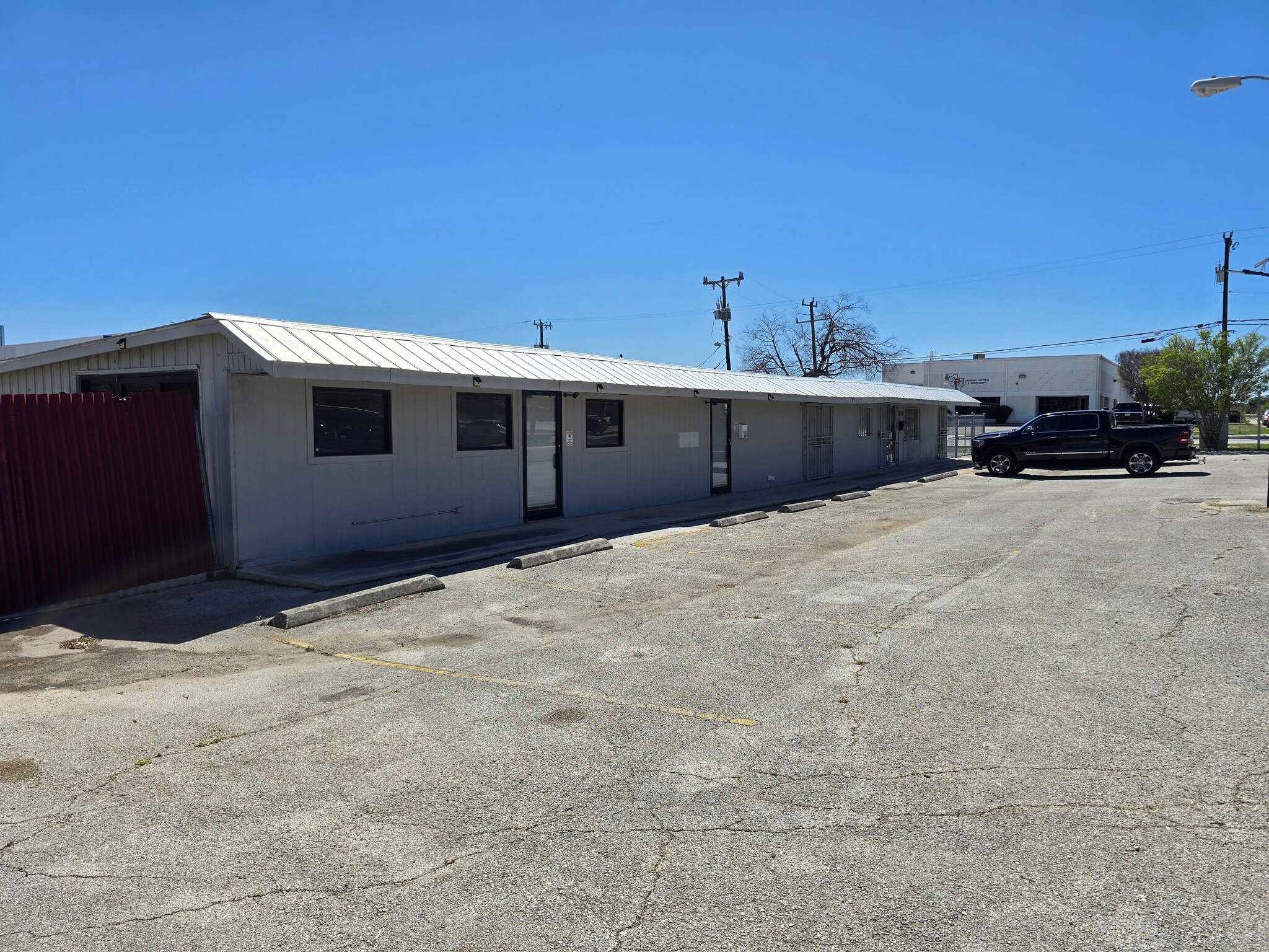 10000 McCullough Ave, San Antonio, TX for Sale