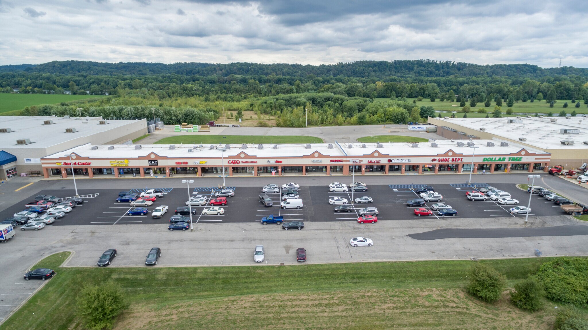 804 Pike St, Marietta, OH for Rent