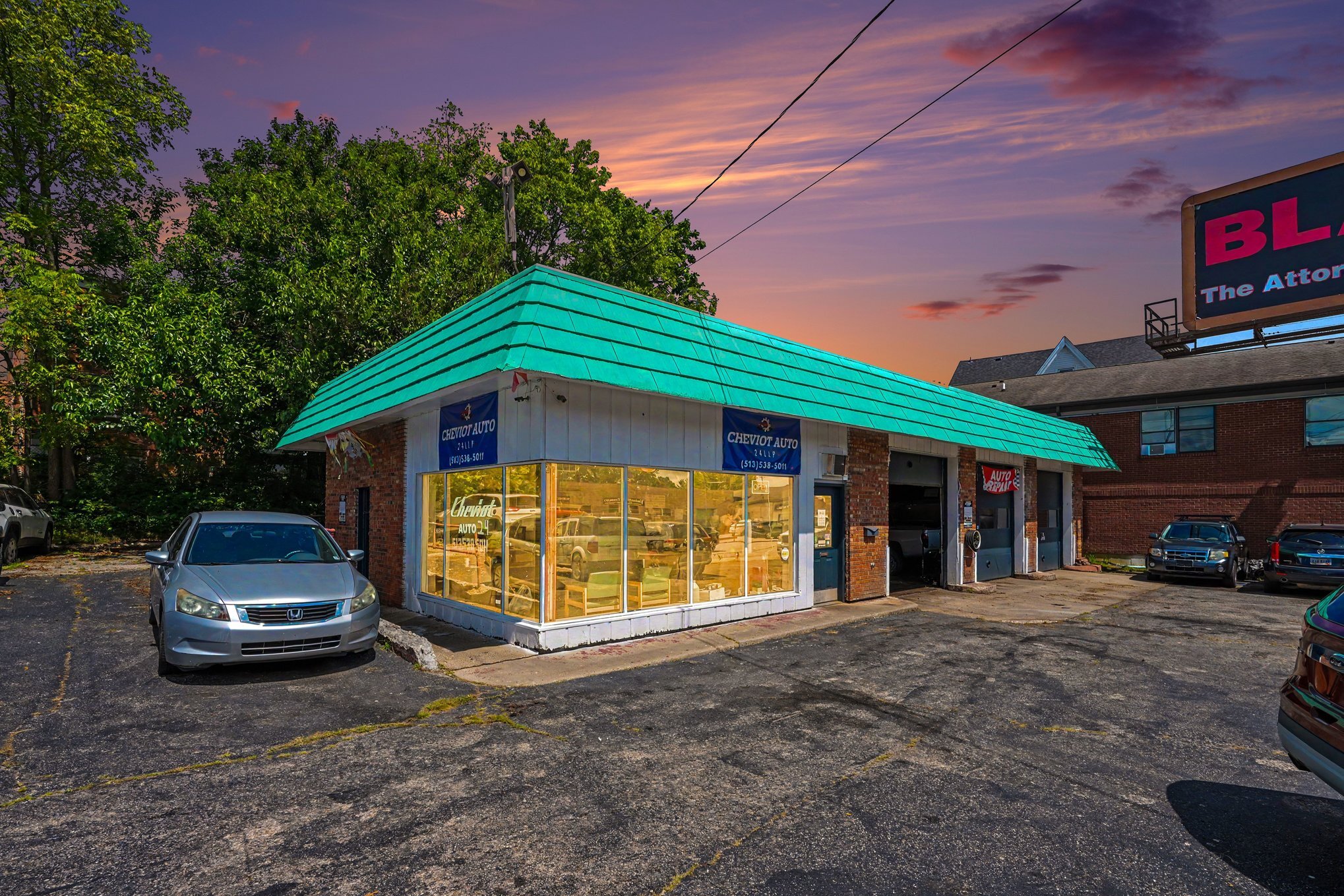 3528 Harrison Ave, Cincinnati, OH for Sale