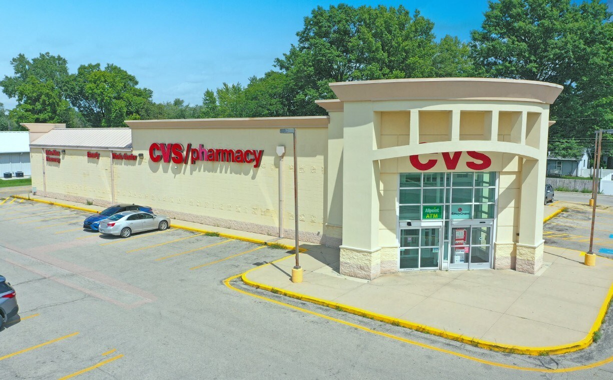 1700 N Walnut St, Hartford City, IN for Sale