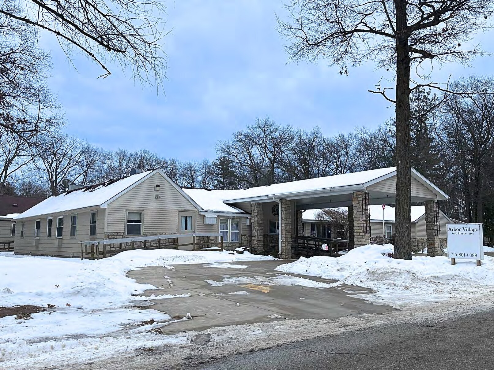 620 Harper Ave, Peshtigo, WI for Sale