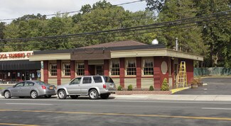 Huntington Station, NY undefined - 881 E Jericho Tpke