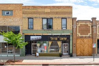 Oshkosh, WI Storefront Retail/Residential - 578 N Main St