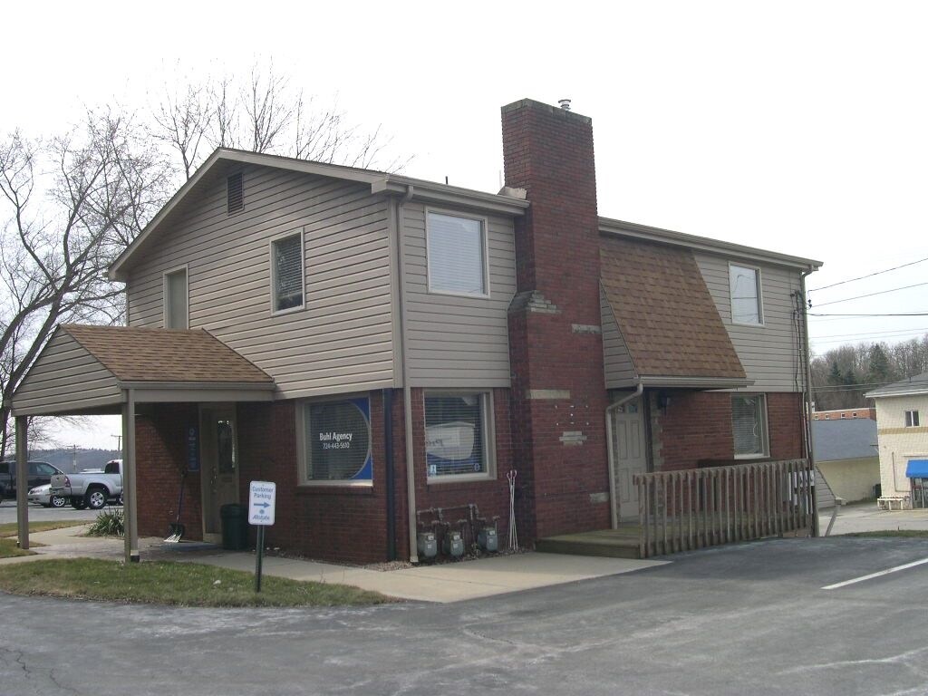 4204 Ewalt Rd, Gibsonia, PA for Sale