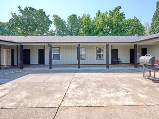 Woodburn, OR undefined - 1480 NE Laurel Ave