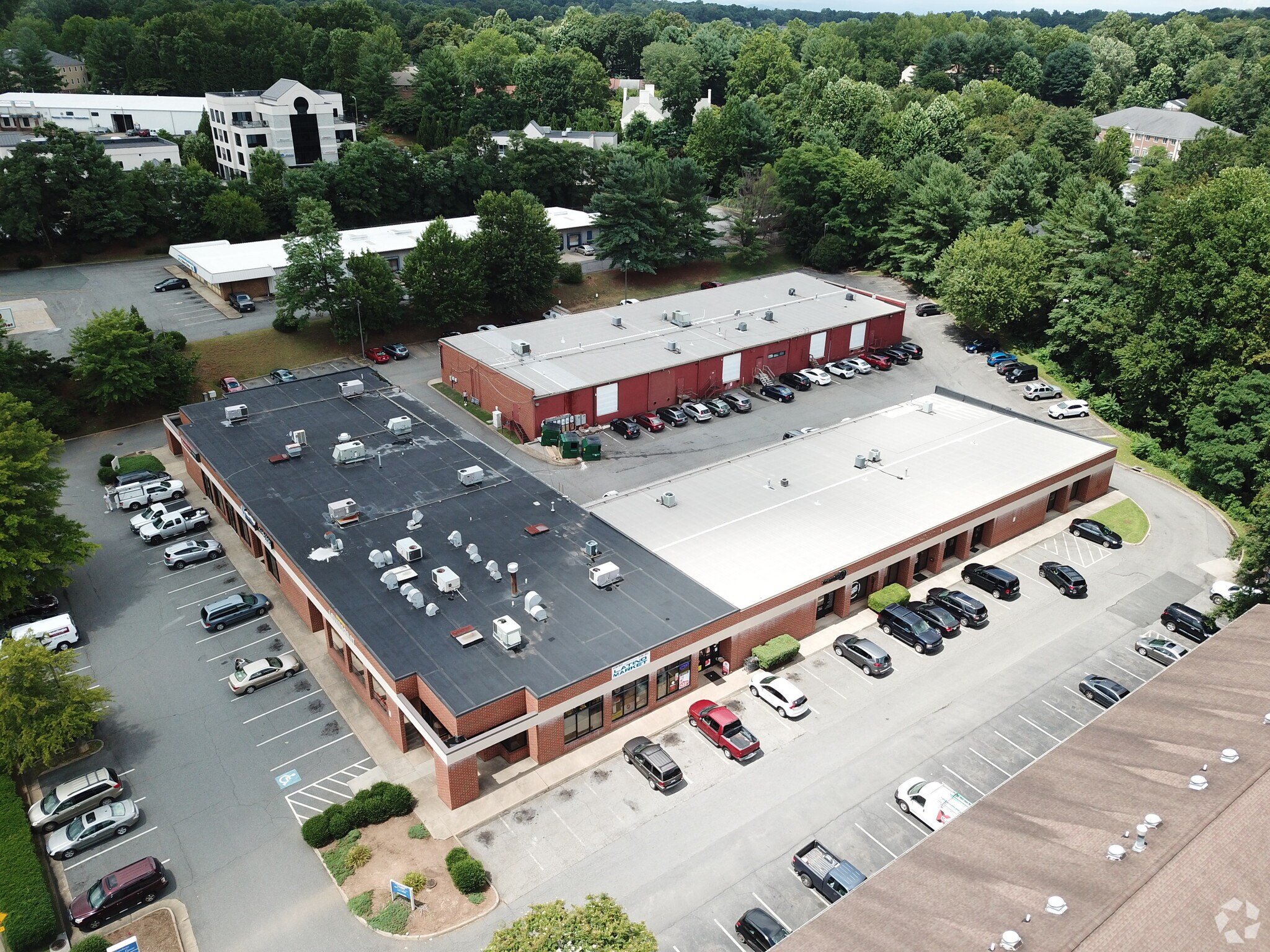 370-386 Greenbrier Dr, Charlottesville, VA for Rent