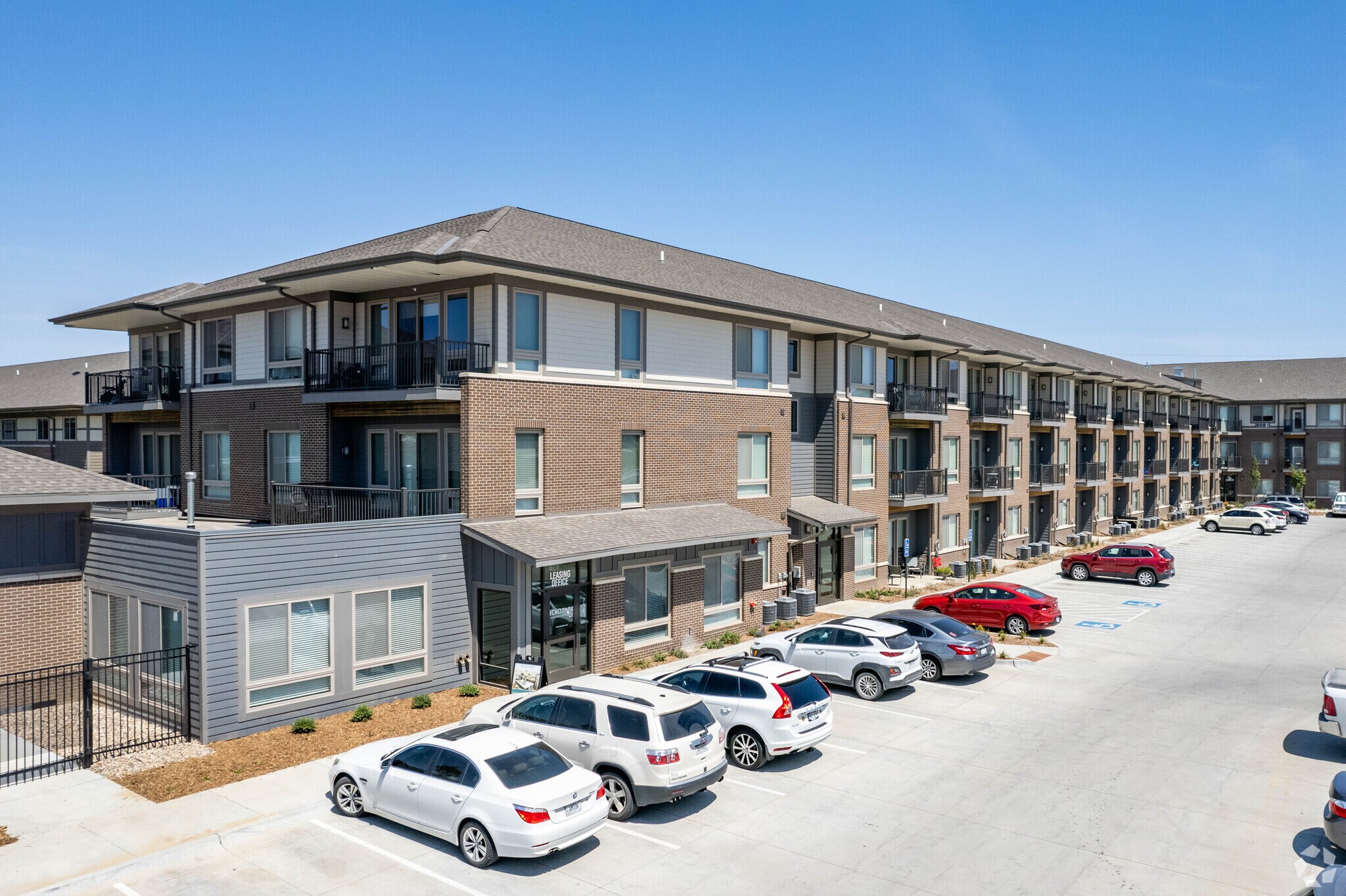 7565 S 146th St, Omaha, NE for Rent