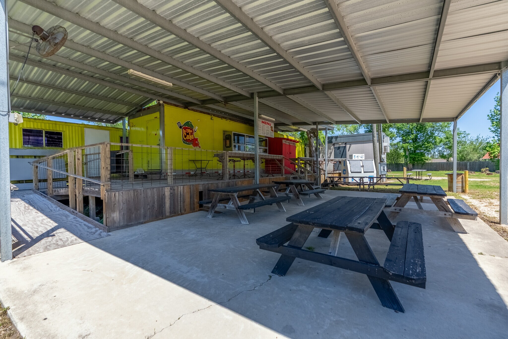 1411 Houston River Rd, Westlake, LA for Sale