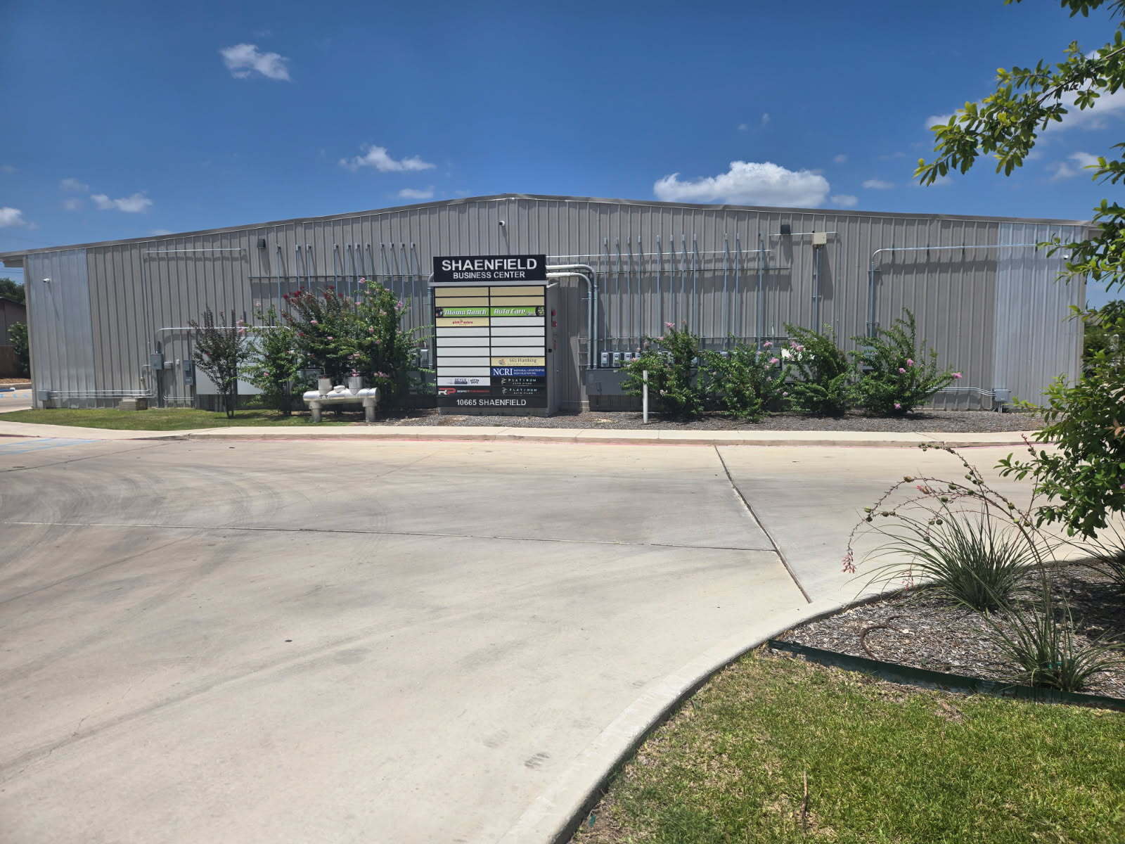 10665 Shaenfield Rd, San Antonio, TX for Rent