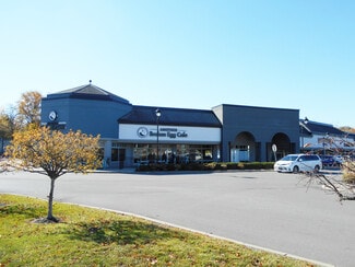 Indianapolis, IN Retail - 4901-5151 E 82nd St