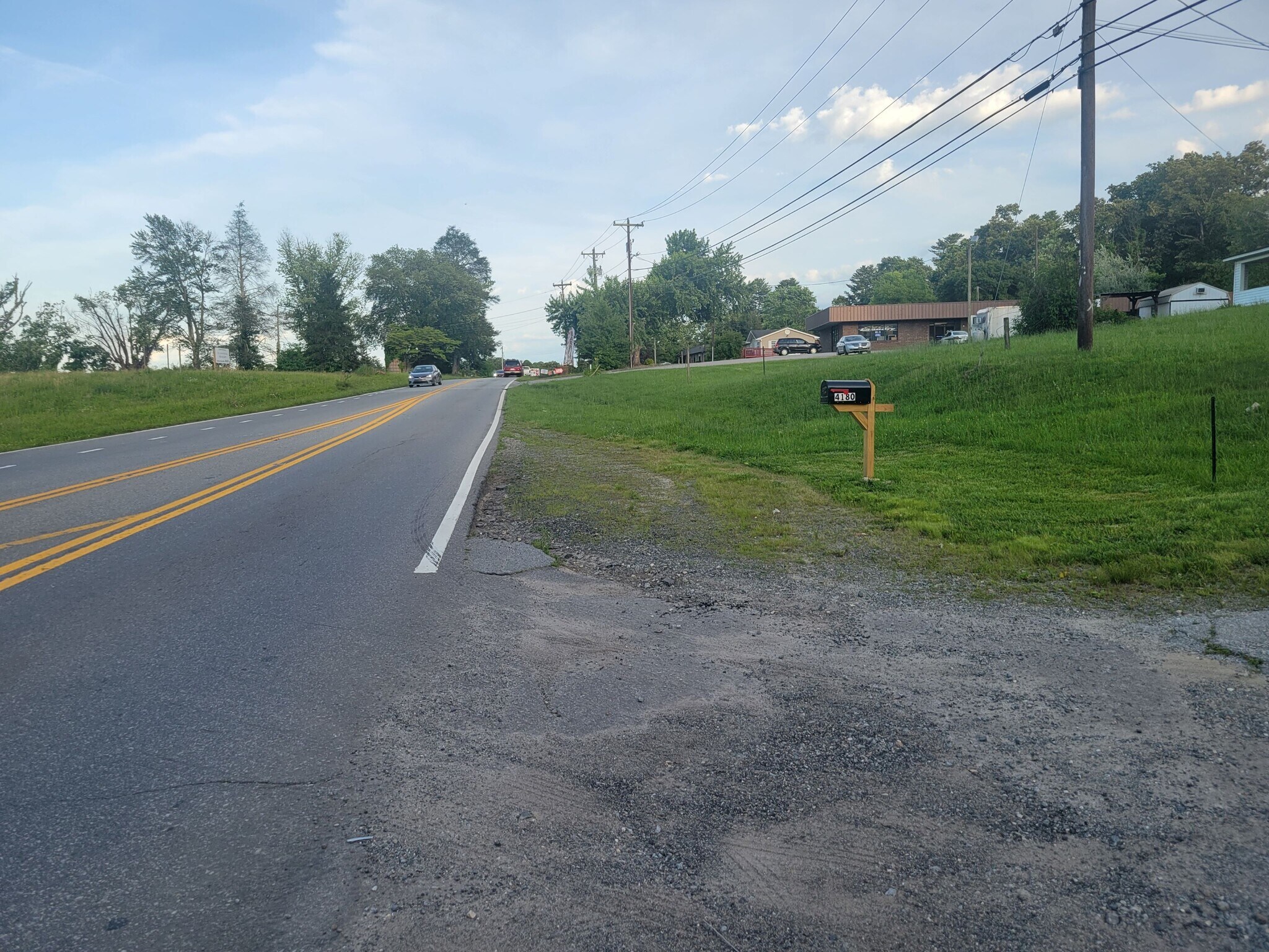 4178-4180 Haywood Rd, Mills River, NC for Sale