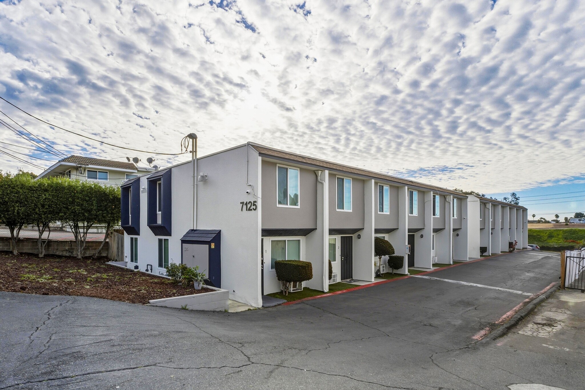 7125 Waite Dr, La Mesa, CA for Sale