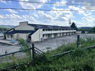 Waynesburg, PA Hospitality - 126 Miller Ln