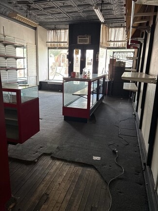 East Pittsburgh, PA Retail - 544-546 Bessemer Ave