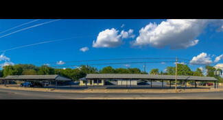 Kerrville, TX Retail - 228 W Main St