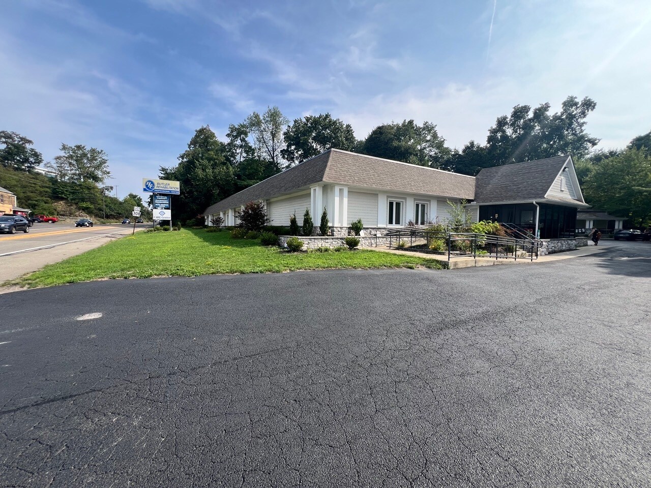 1610 N Main St, Butler, PA for Rent