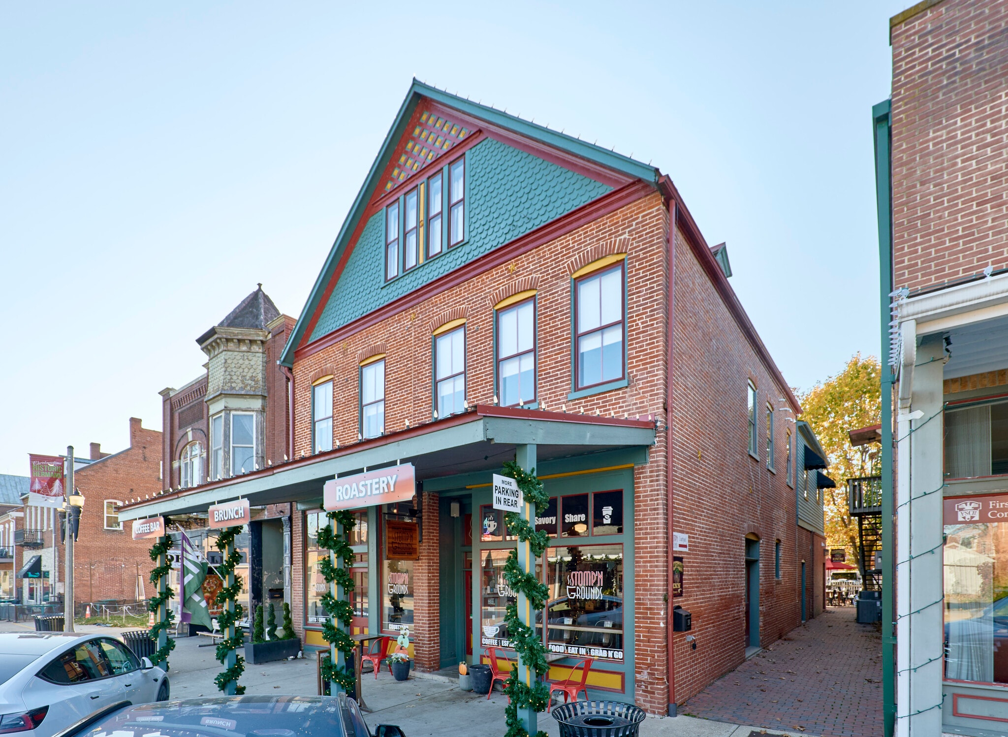 214 E 1st St, Hermann, MO for Sale