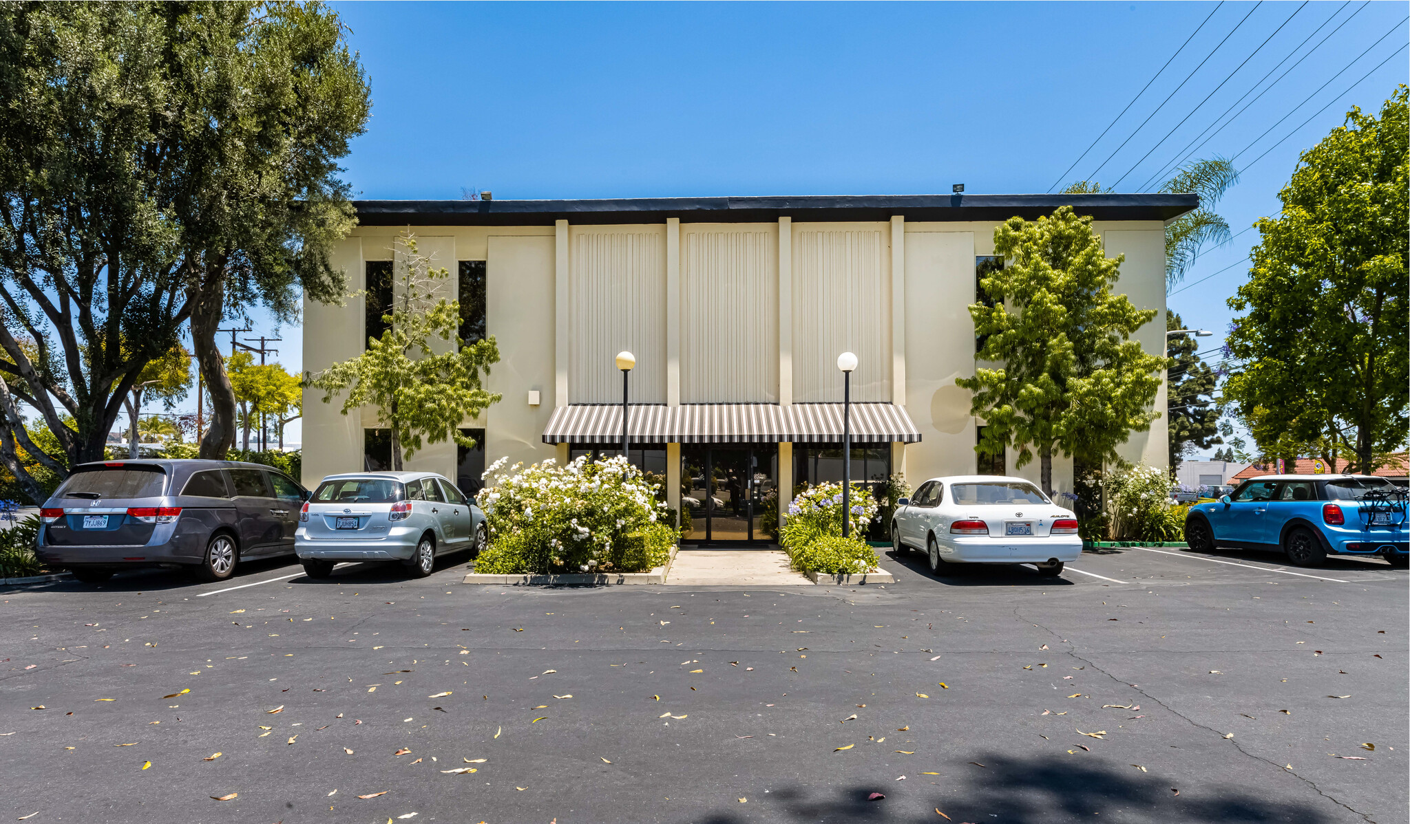595 W Lambert Rd, Brea, CA for Rent