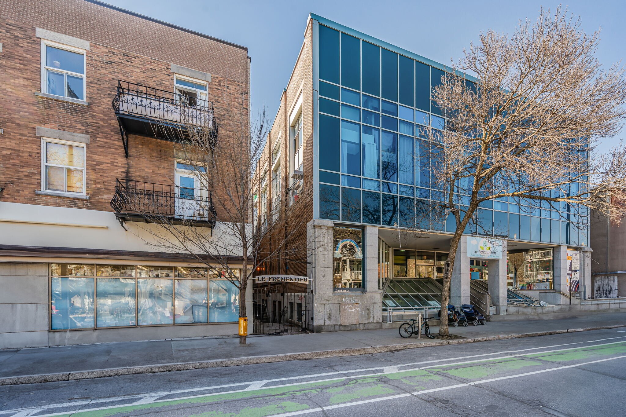 1375 Av Laurier E, Montréal, QC for Sale