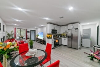 Miami, FL Apartments - 14501 NE 14th Ave