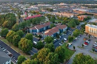 Hampton, VA Hospitality - 1917 Coliseum Dr
