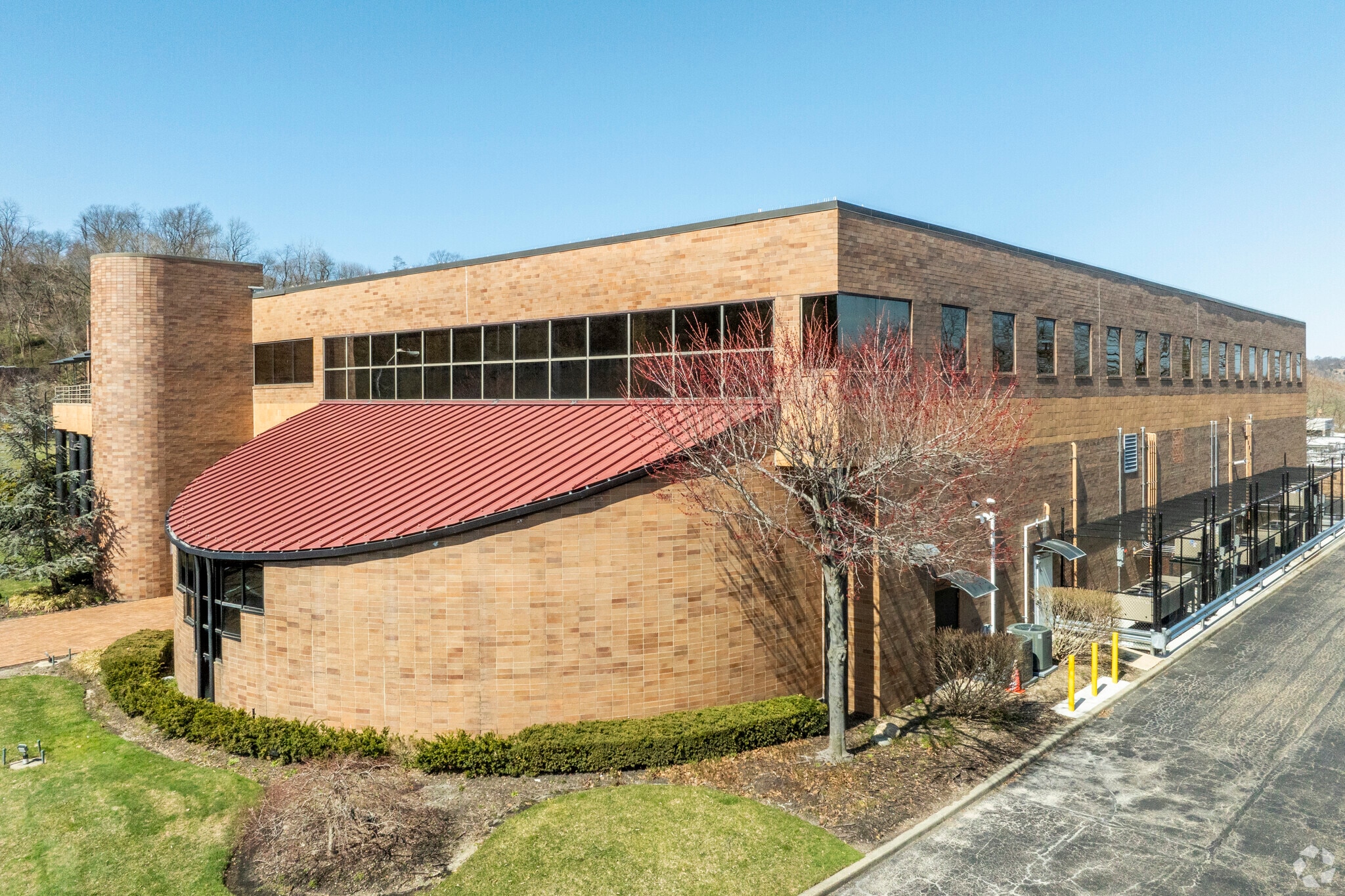 4 Tri Harbor Ct, Port Washington, NY for Sale