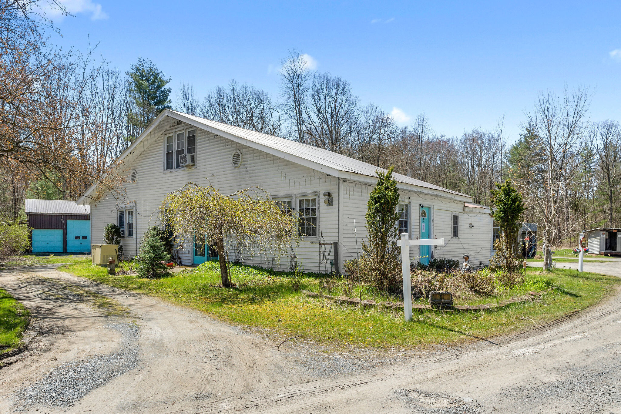 9 Oak Ave, Ballston Spa, NY for Sale