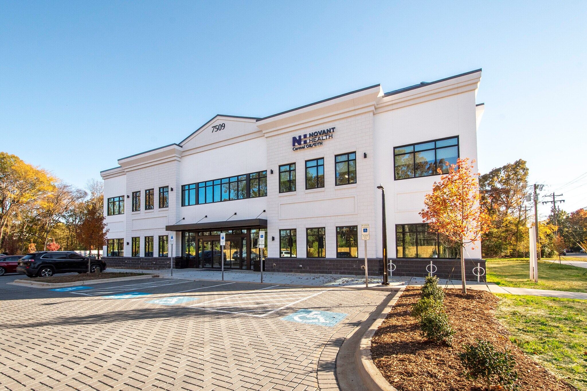 7509 Providence Rd, Charlotte, NC for Rent