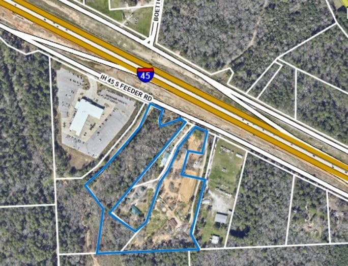 885 I-45 Hwy, Huntsville, TX for Sale