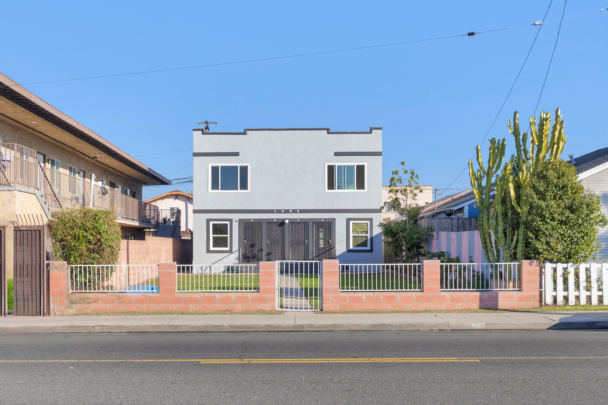 1364 Cherry Ave, Long Beach, CA for Sale