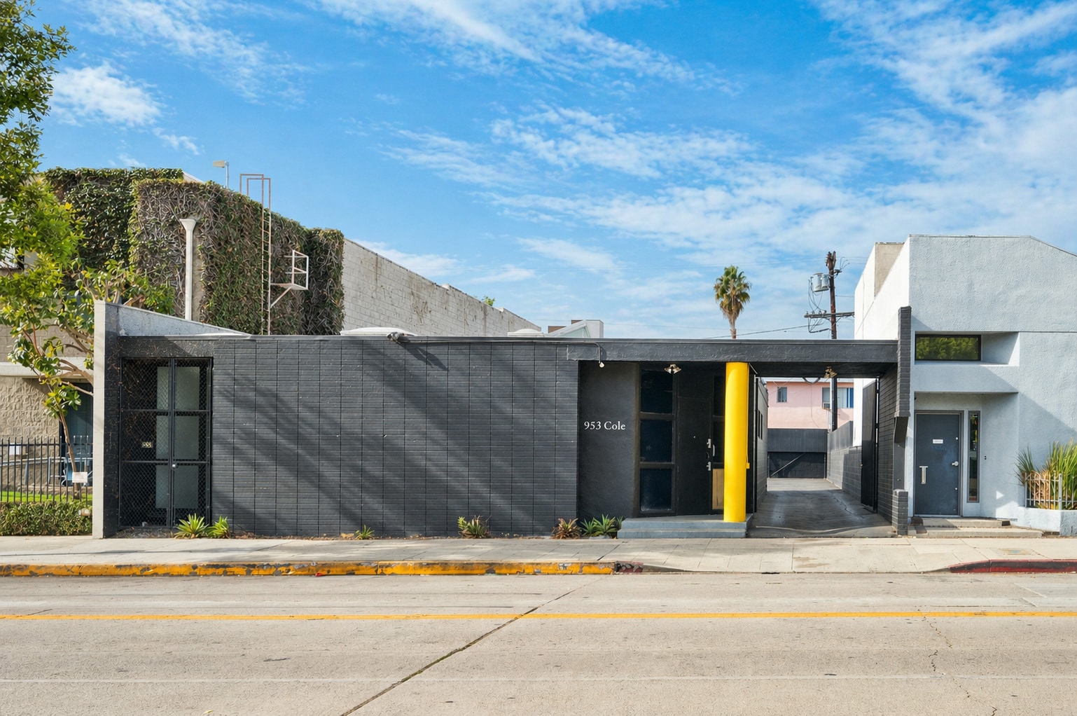 953 N Cole Ave, Los Angeles, CA for Rent