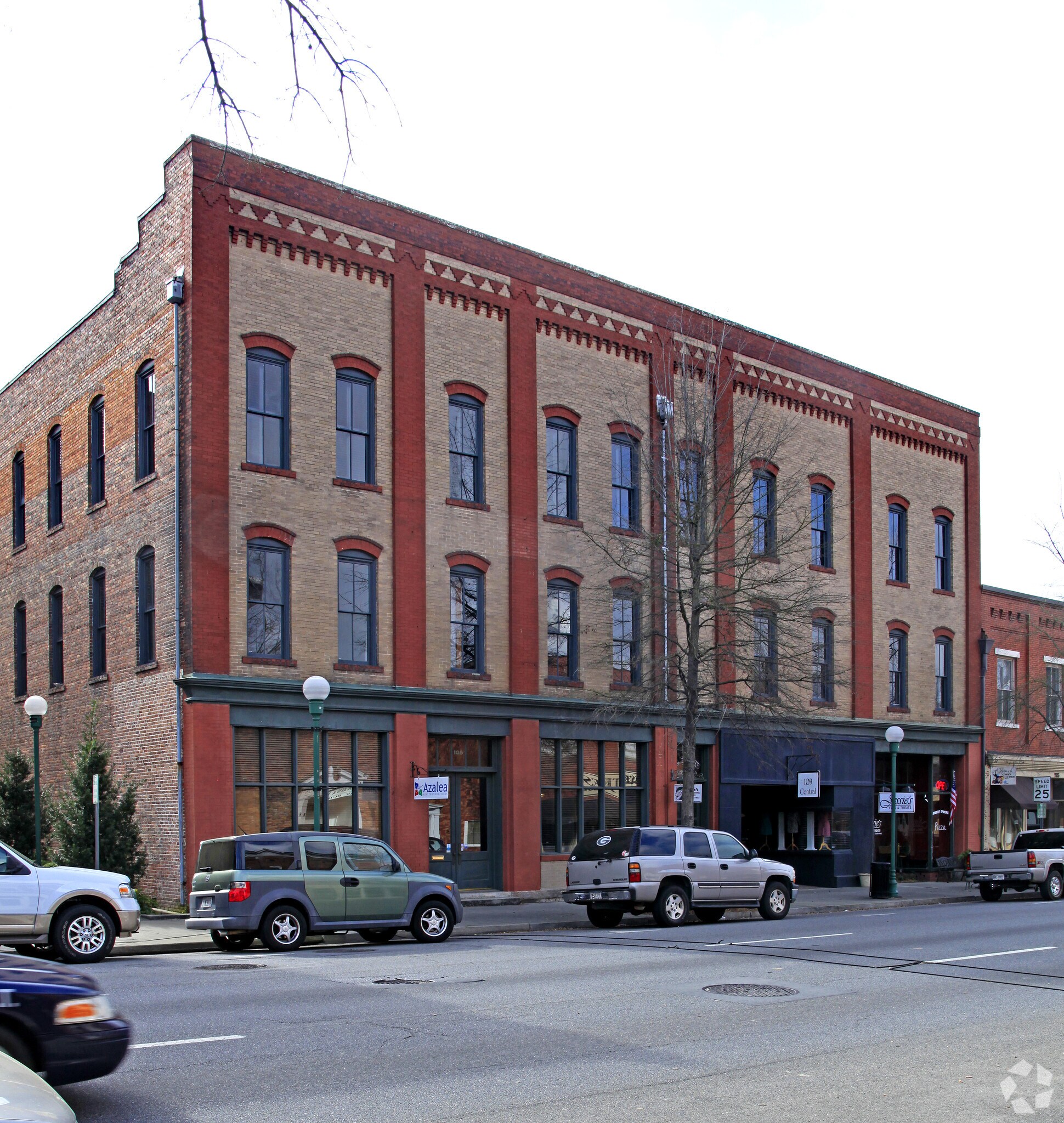 105-111 W Central, Valdosta, GA for Sale