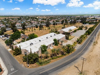 Delano, CA Specialty - 1833 Glenwood St