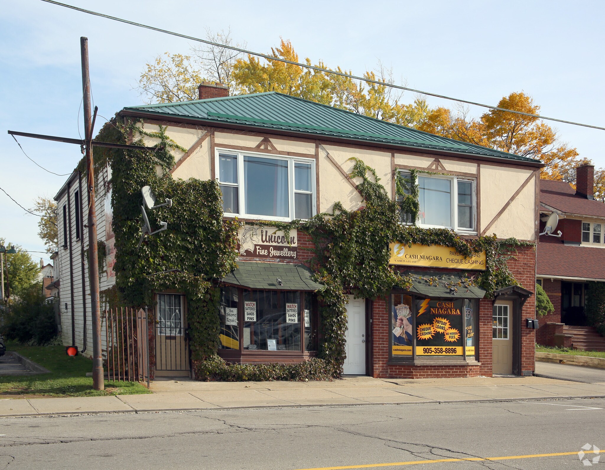 5126 Victoria Ave, Niagara Falls, ON for Rent