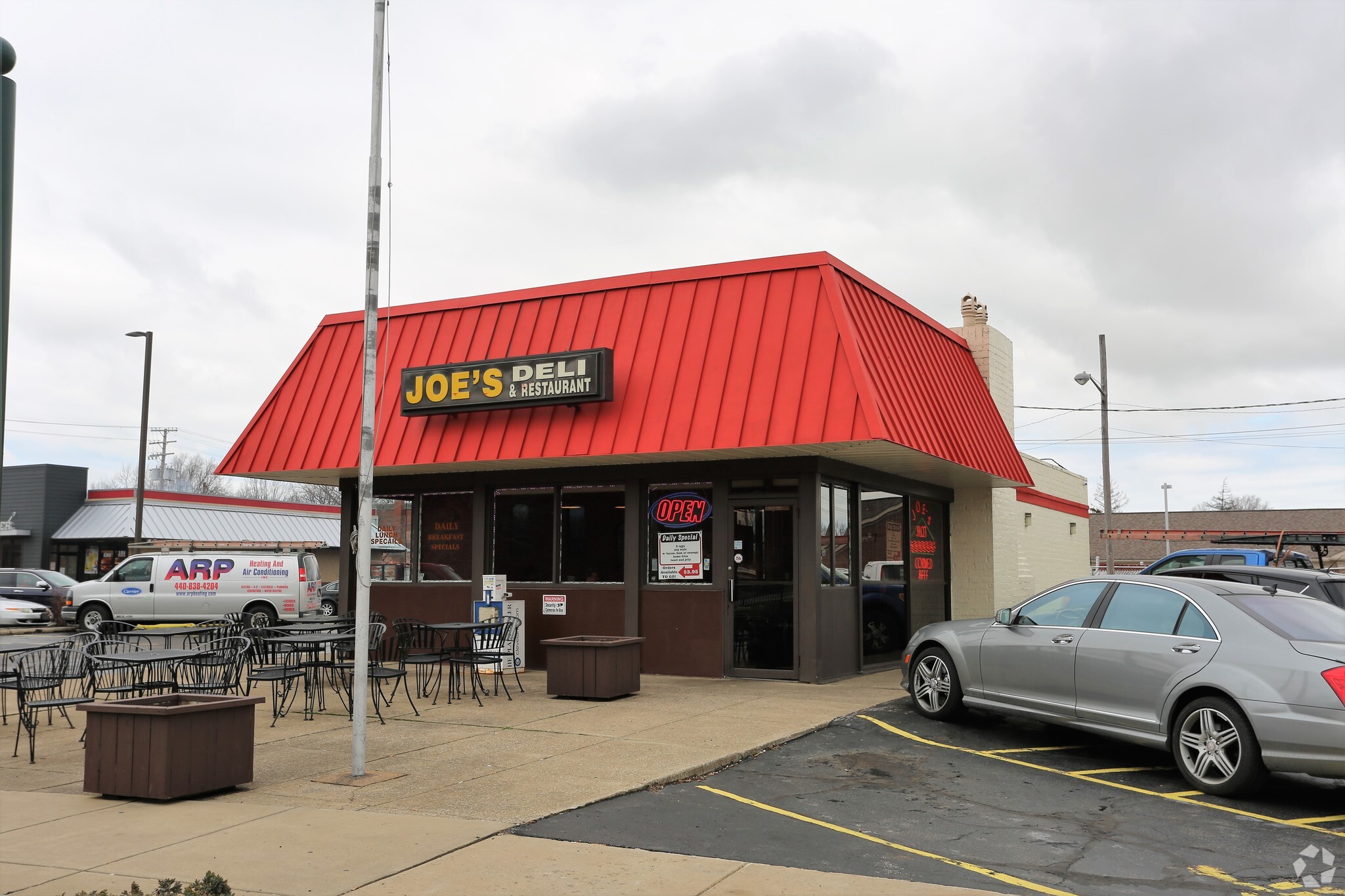 11750 Madison Ave, Lakewood, OH for Sale
