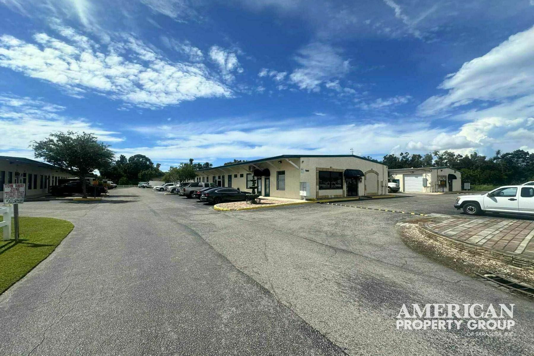 7040 15th St E, Sarasota, FL for Rent