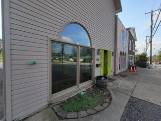 Stamping Ground, KY Storefront Retail/Residential - 3364 Main St